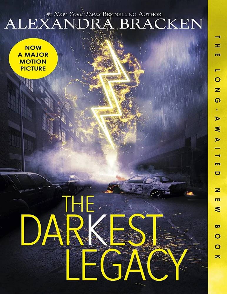کتاب تاریک ترین میراث (The Darkest Legacy) نسخه انگلیسی PDF | الکساندرا براکن