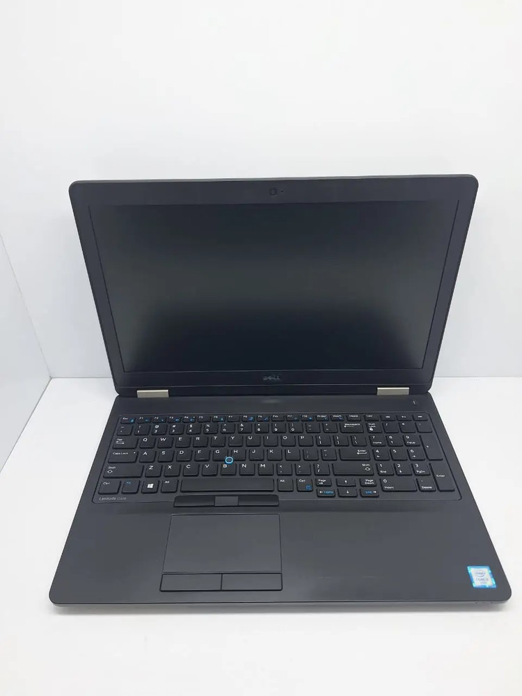 Dell Latitude 5570 i5-6440HQ/8GB/256GB/2GB