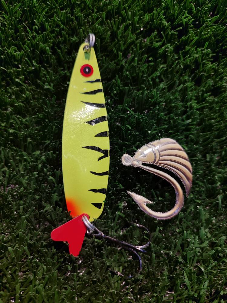 قاشقک ماهیگیری برند GOLDEN FISH طرح فسفری ببری 20گرم
