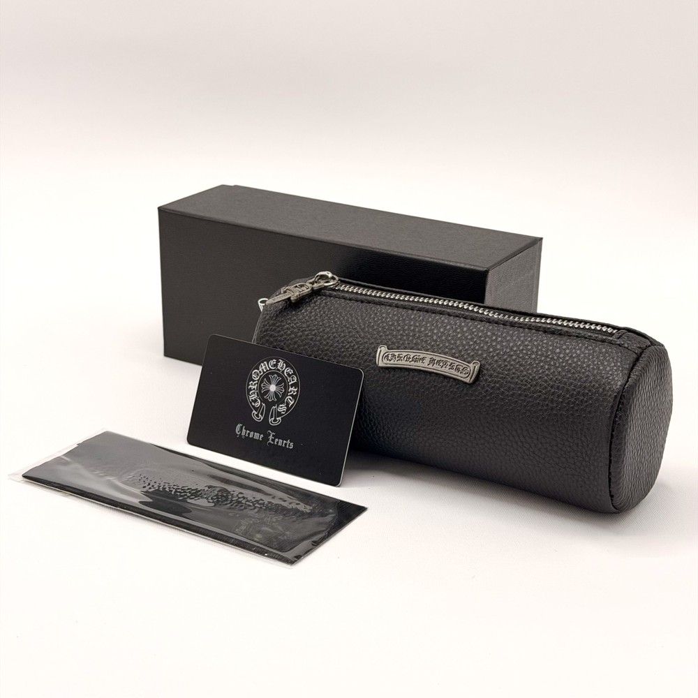 هارد کیس اورجینال عینک از برند CHROME HEARTS کد 13112