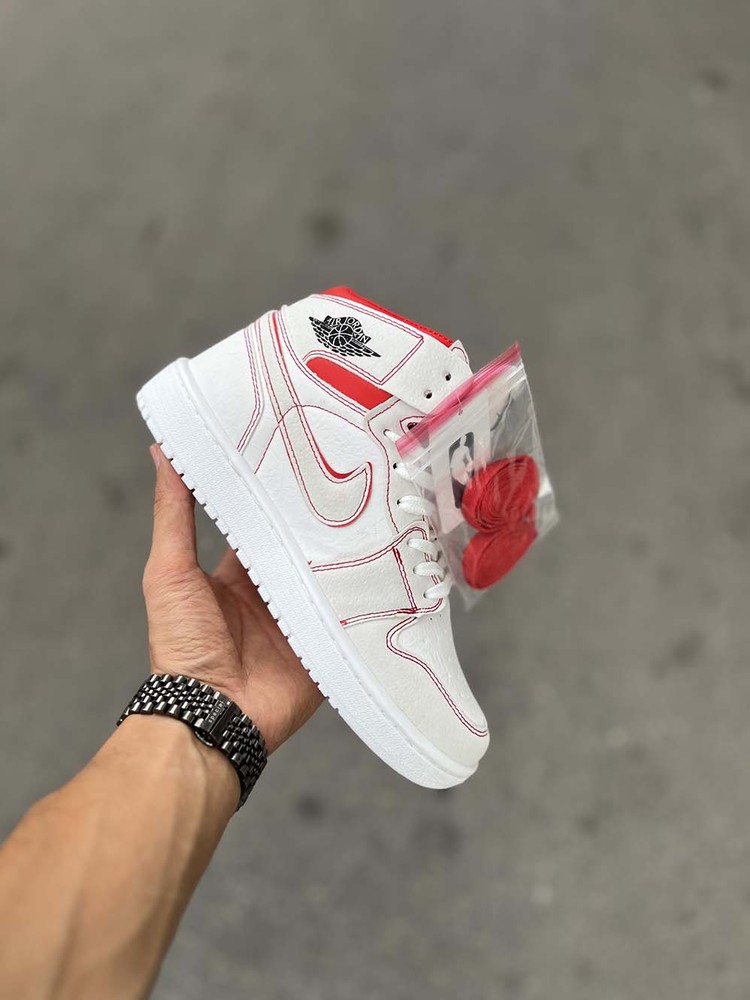 Jordan 1 High Red Phantom 2