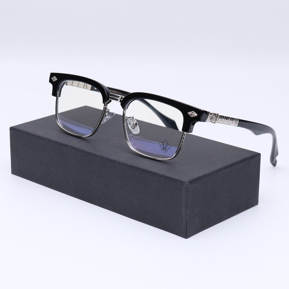 عینک از برند CHROME HEARTS کد 4094