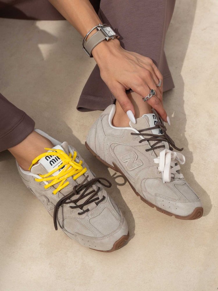 کتونی New Balance
