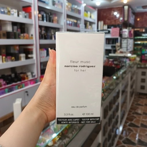تستر اورجینال ادکلن fleur musc narciso rodriguez forherحجم 100 میل