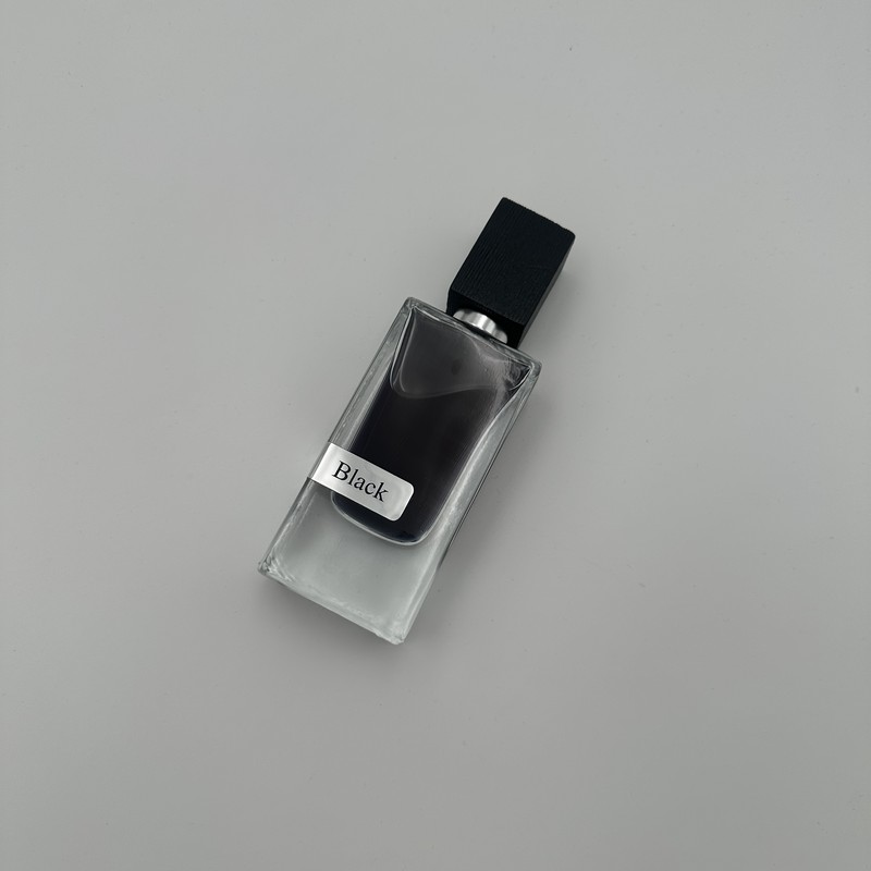 ادکلن مردانه جانوین مدل BLACK