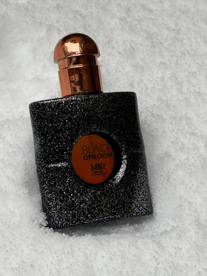 ادکلن ysl black opium