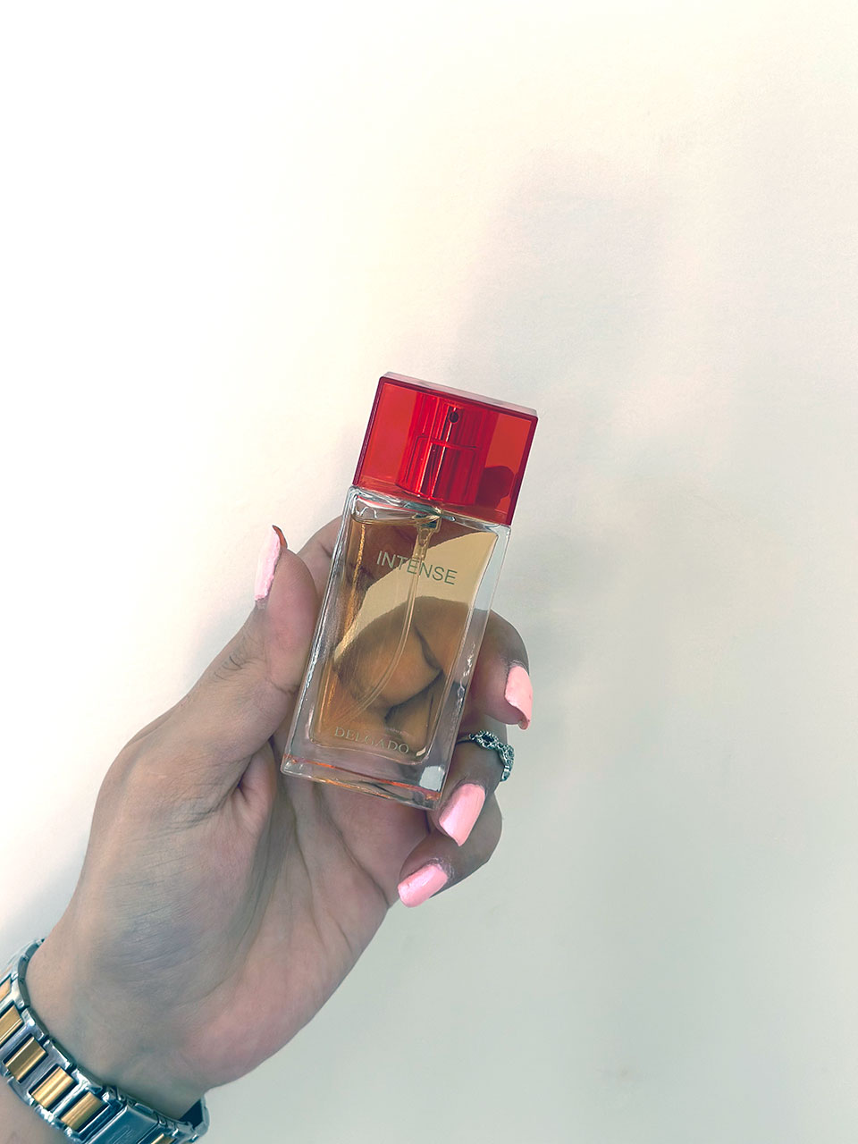 ادکلن دلگادو Dolce Gabbana Pour Femme حجم ۲۵ میلی‌لیتر