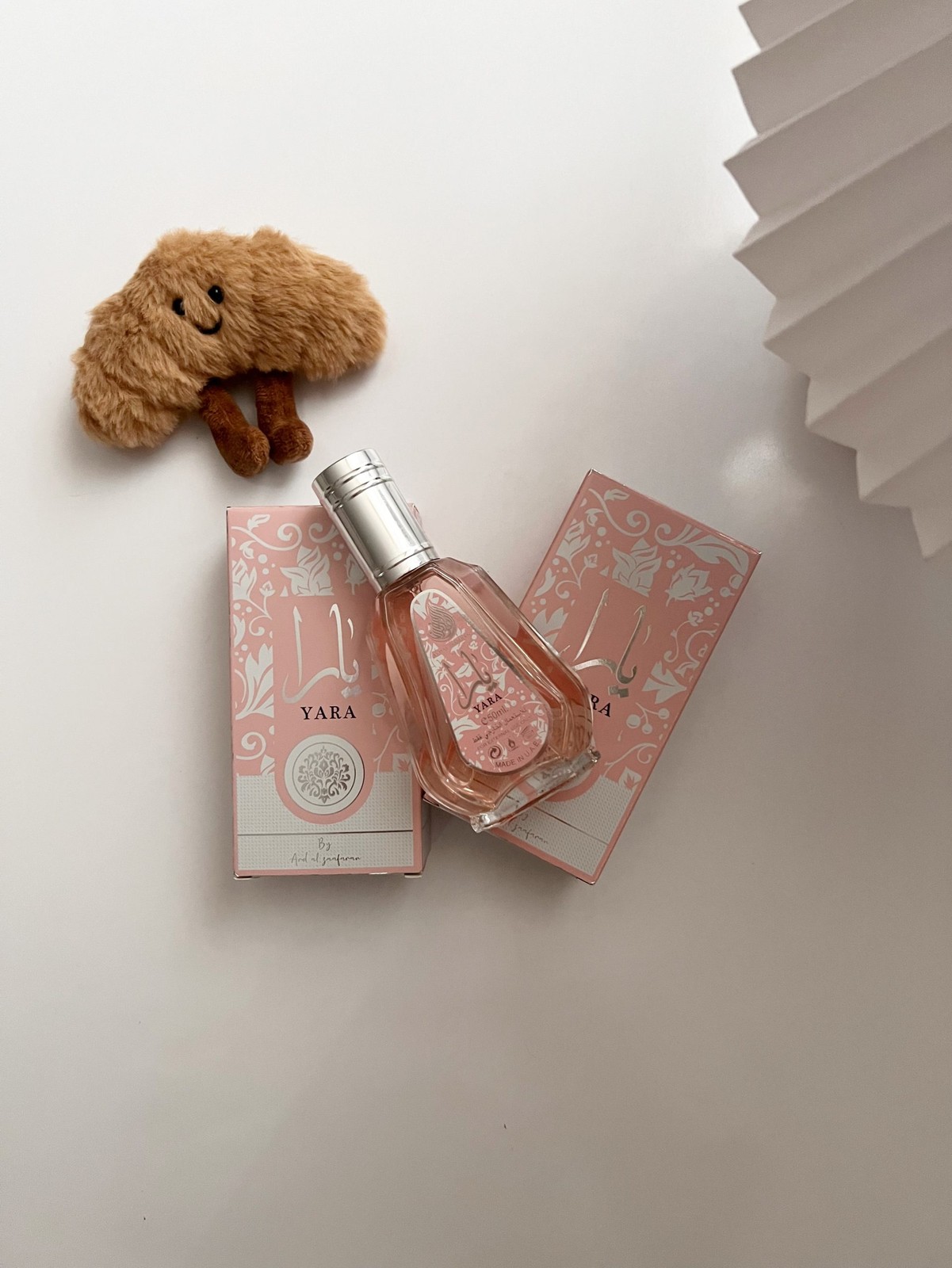 عطر یارا