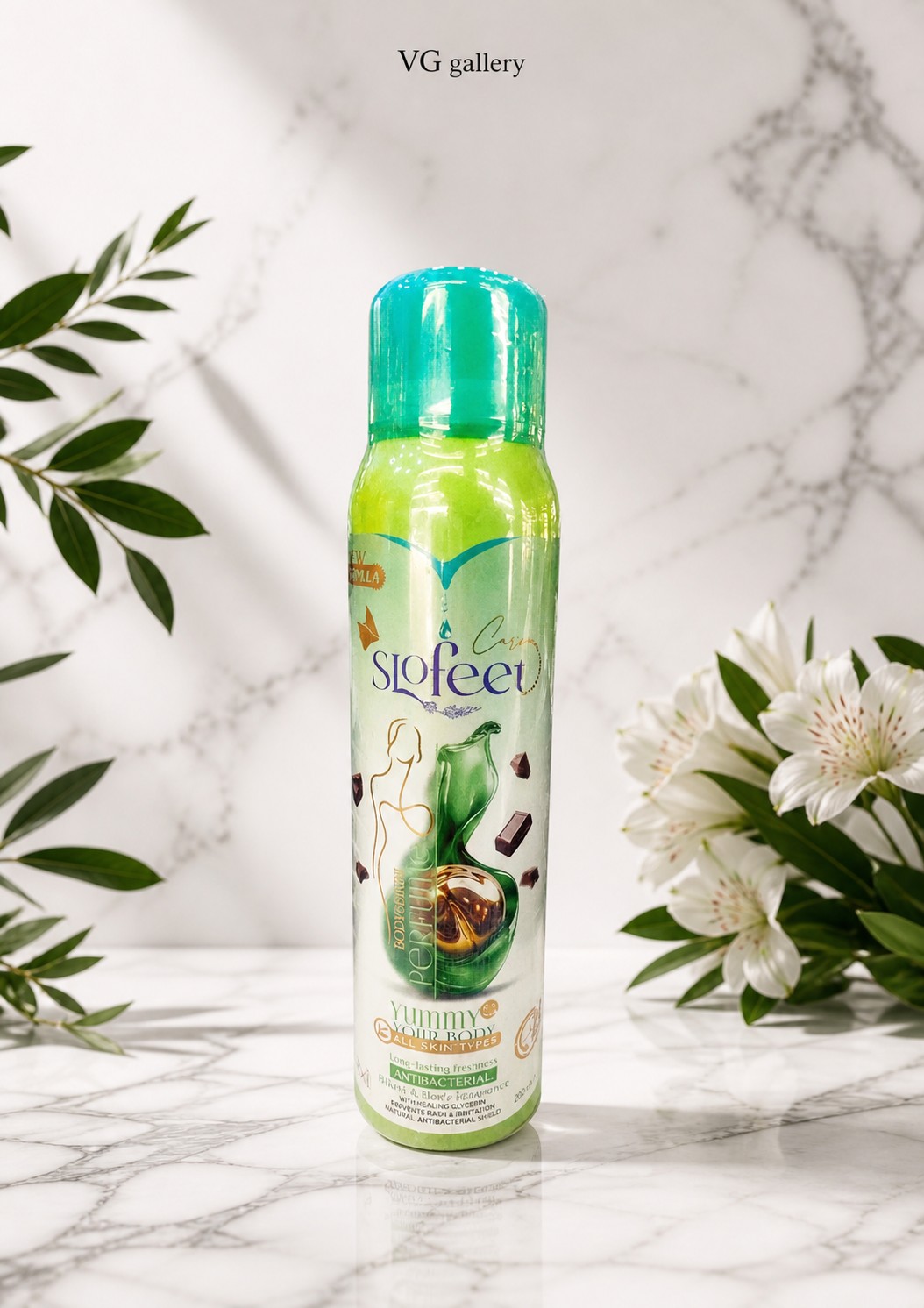 عطر بیکینی و بادی اسپلش اسلوفیت با رایحه توت فرنگی