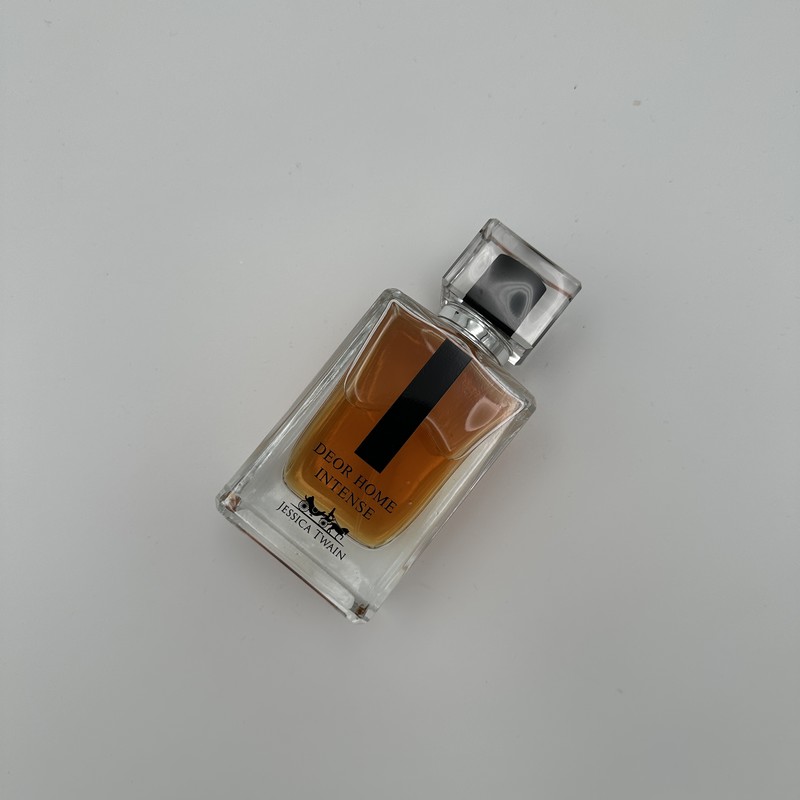 ادکلن مردانه جسیکا تواین مدل DIOR HOMME INTENSE