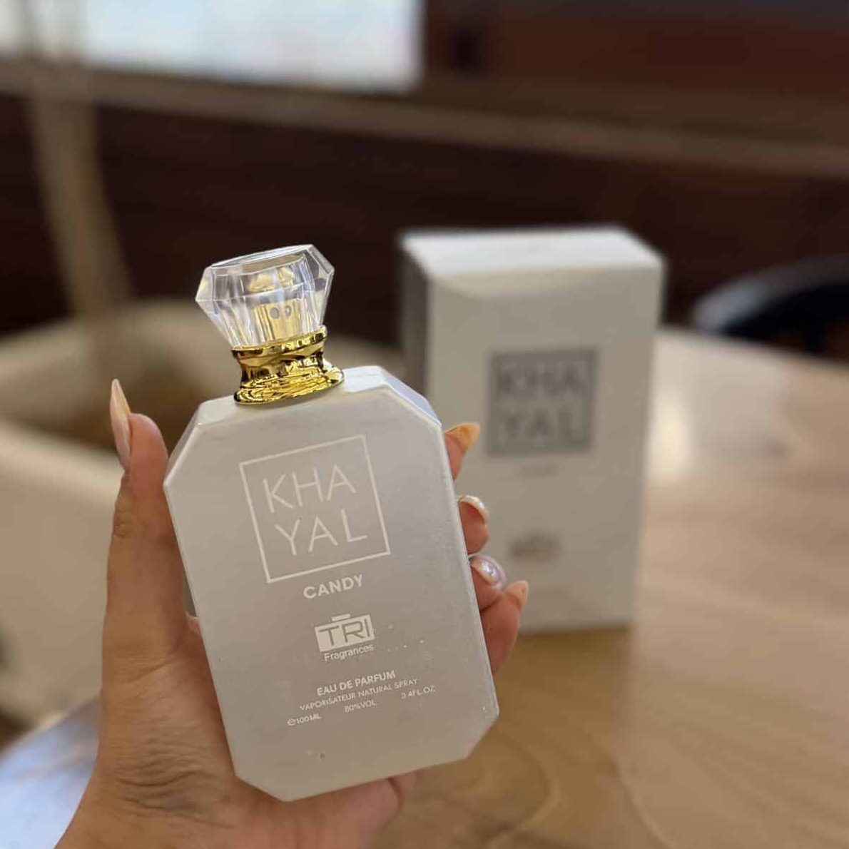 عطر 100میل اماراتی رایحه کایلی کِندی