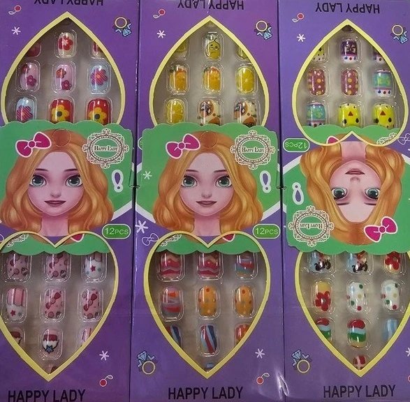 ناخن بچه گانه