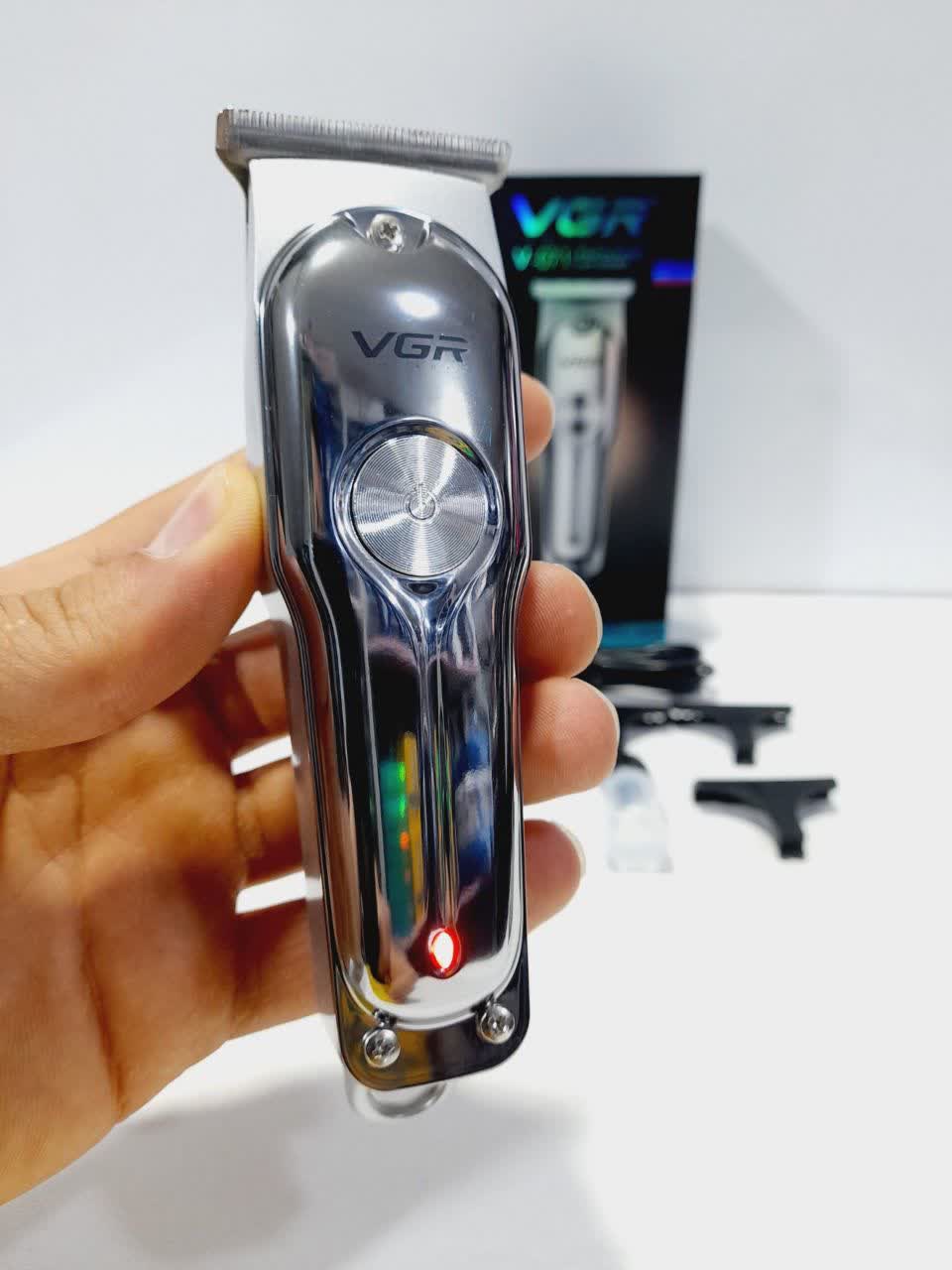 ماشین اصلاح خط‌زن VGR مدل V-071