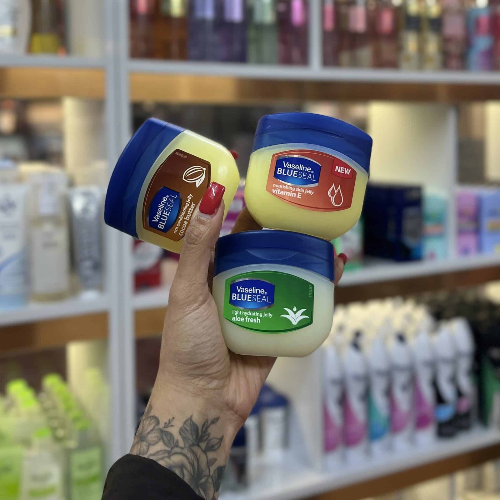 وازلین کاسه ای وارداتی Vaseline Blue Seal ساخت ترکیه