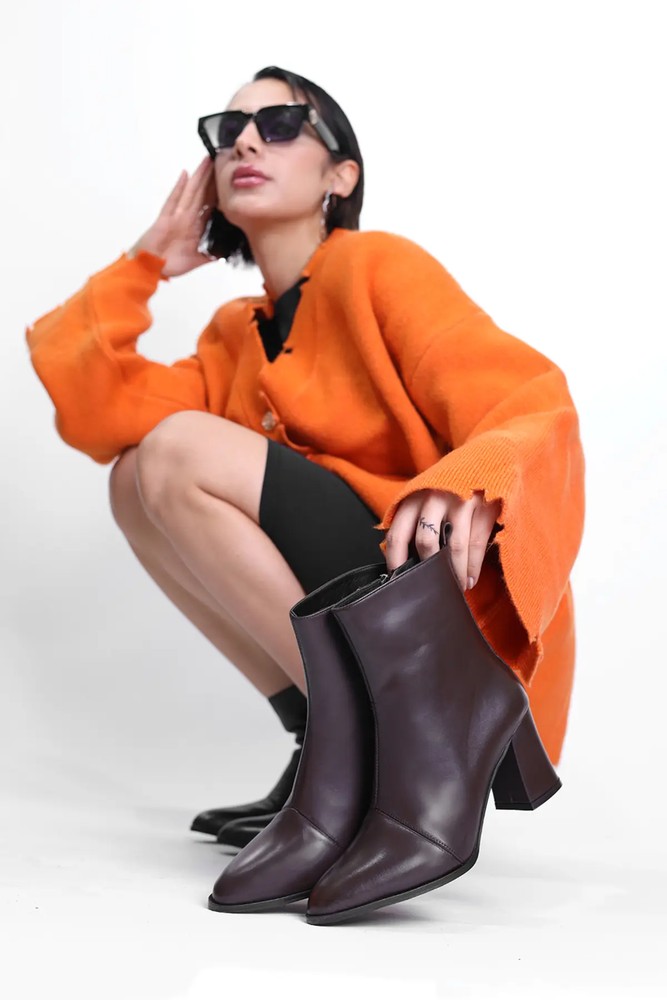 چکمه زنانه چرم اصل دست‌دوز با دوخت ساراچی Elit Shoes