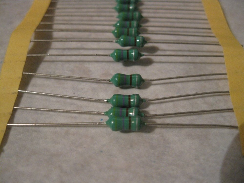 RFC 470UH 1/4W