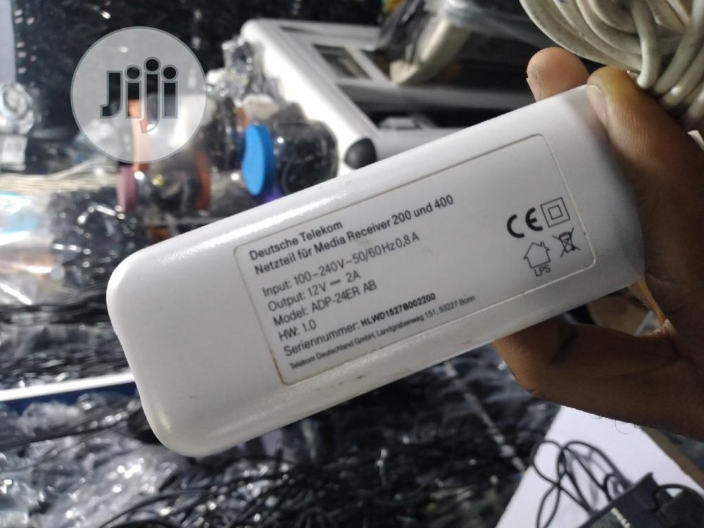 ADAPTOR 12V-2A TELEKOM