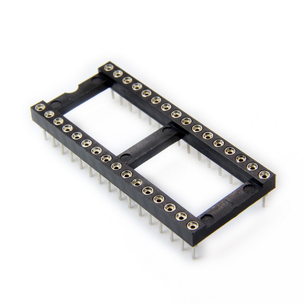 IC SOCKET 32 PIN WIDE ROUND HOLE