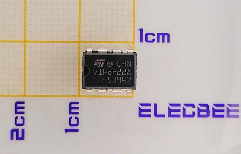VIPER22A DIP-8