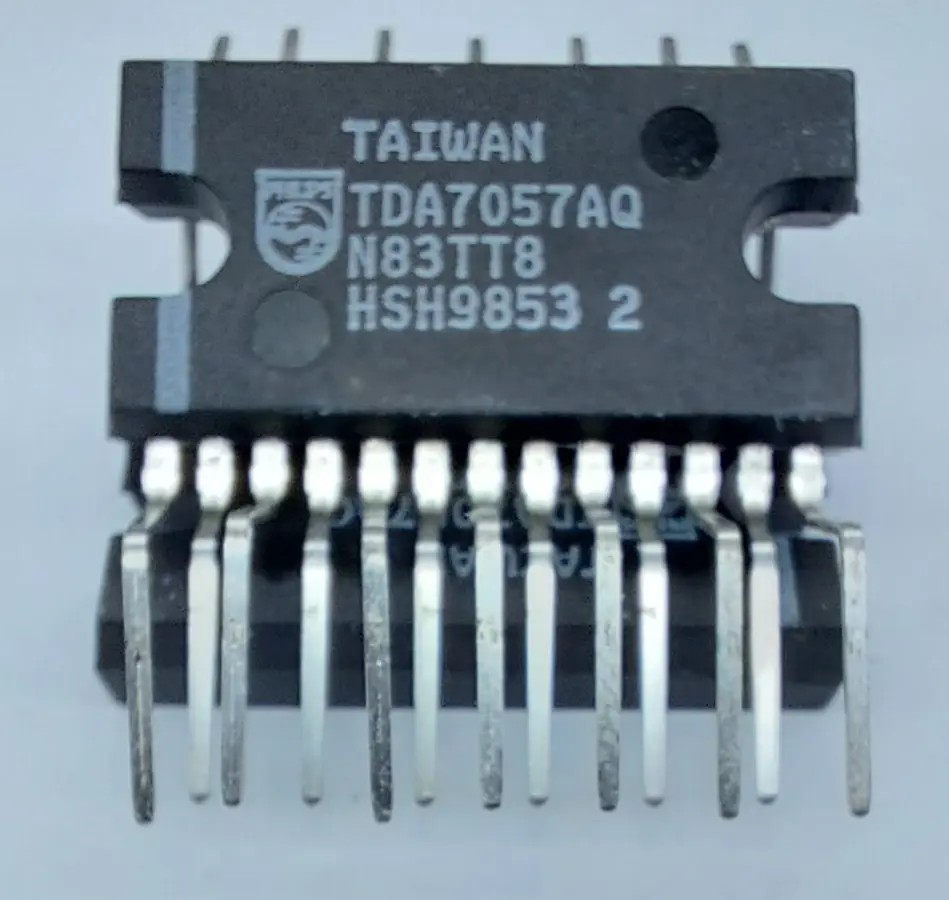 IC TDA7057AQ SOT141-6