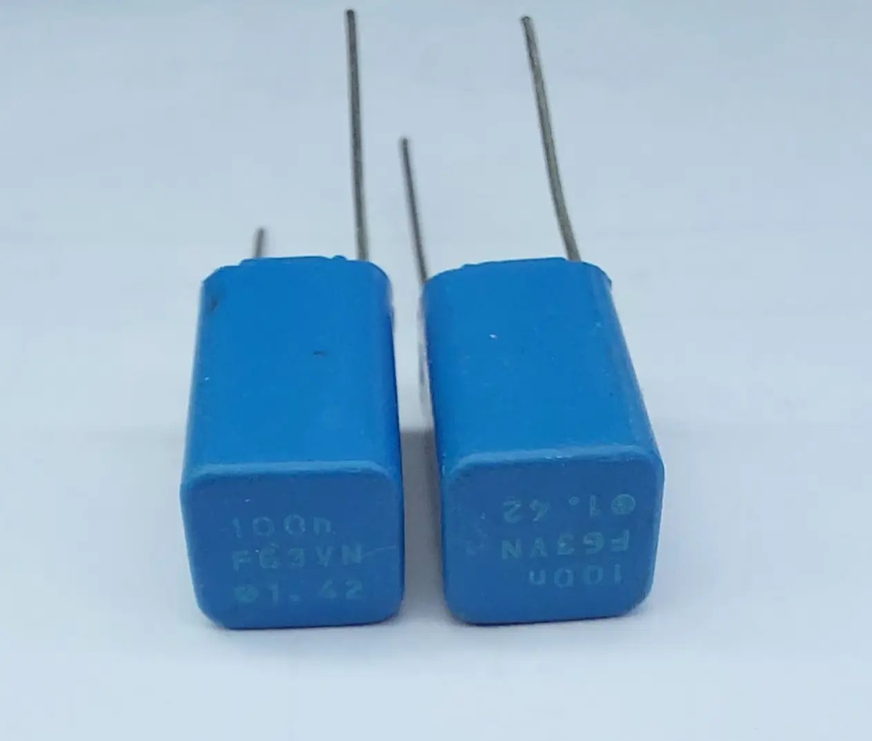 MKT CAPACITOR 100NF 63V 1%