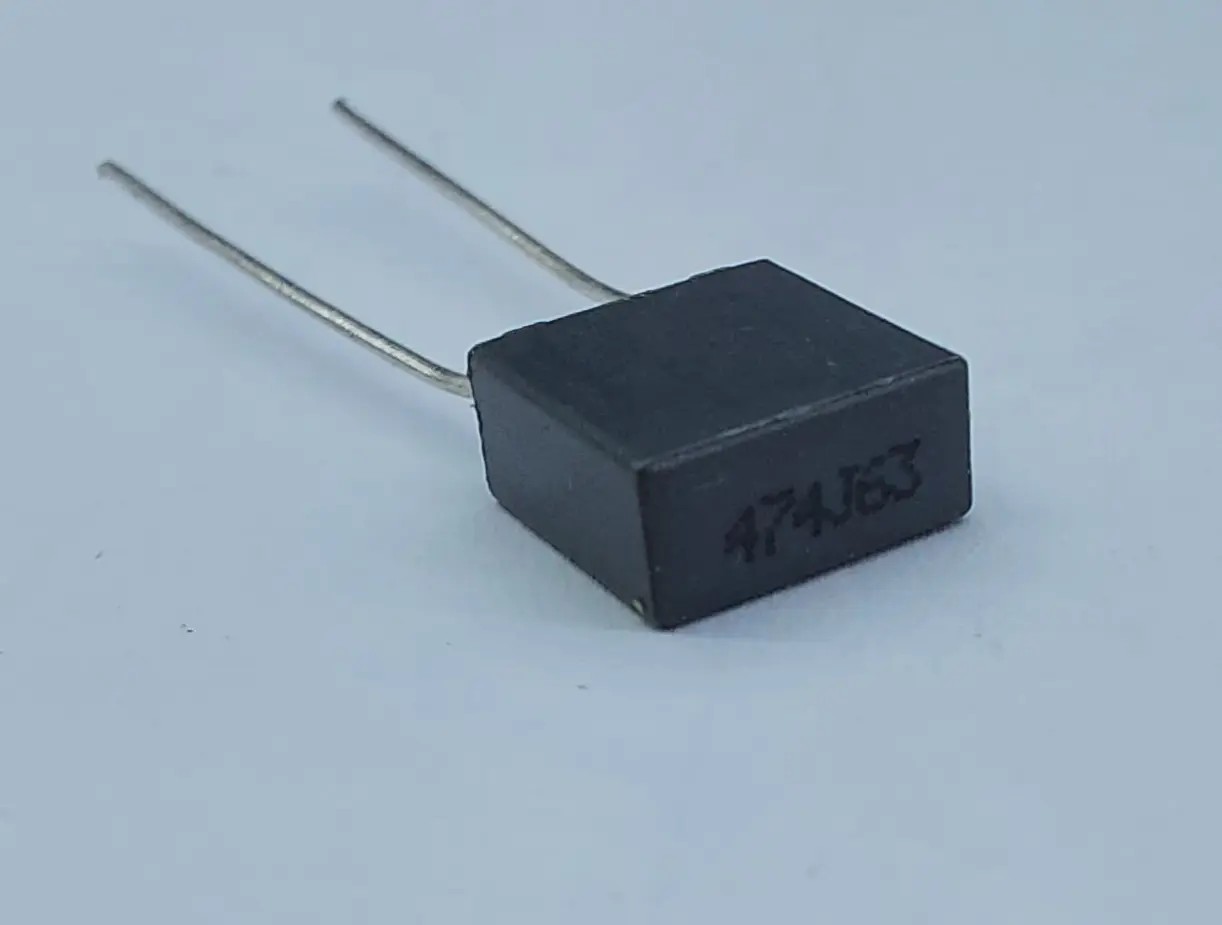 MKT CAPACITOR 474J 470NF 63V
