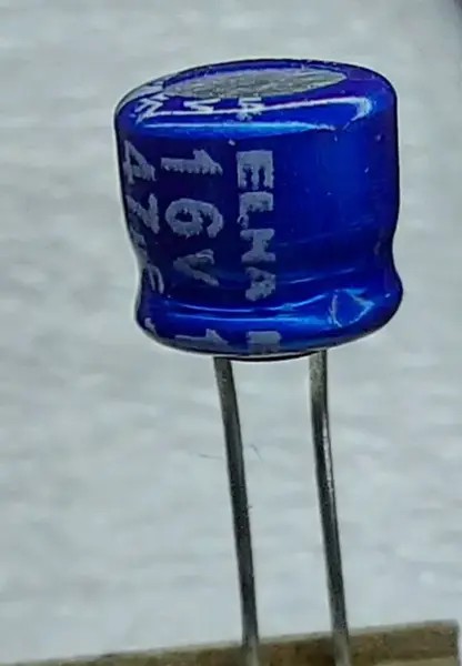 Aluminum Electrolytic Capacitors 47UF 16V 5*6.3mm