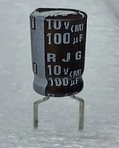 Aluminum Electrolytic Capacitors 100UF 10V 5*11.5mm