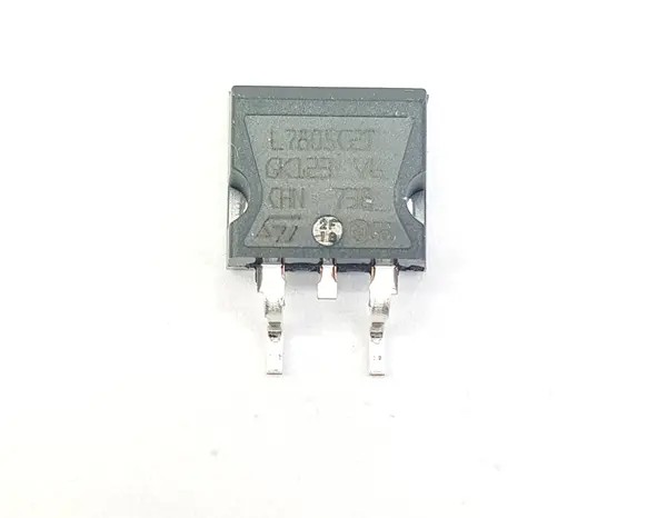 Regulator L7805CD2T 5V D2PAK ST