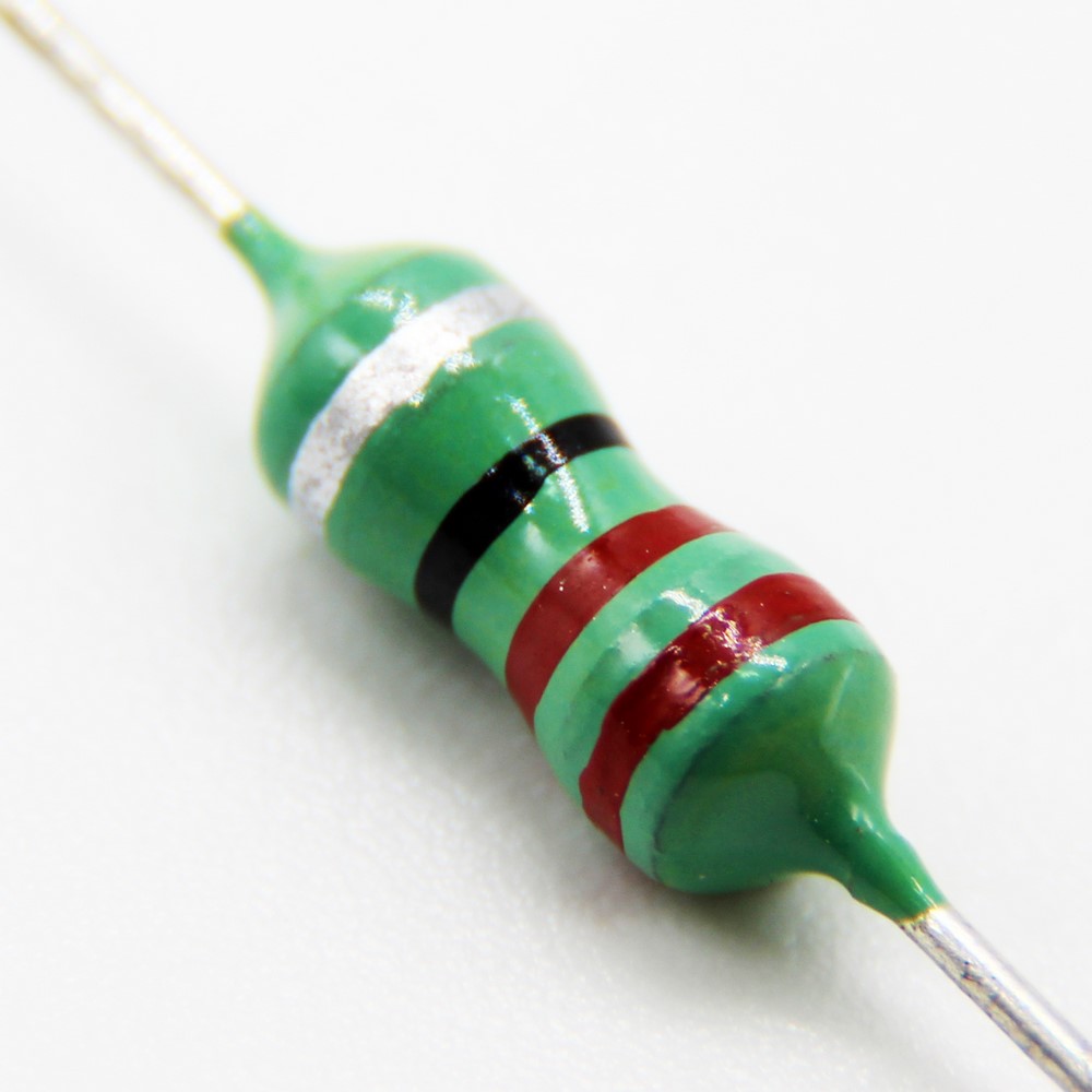 INDUCTOR 22UH 1/2W