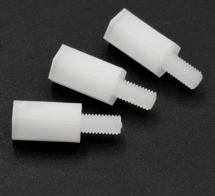 SPACER 10MM FM پلاستیکی