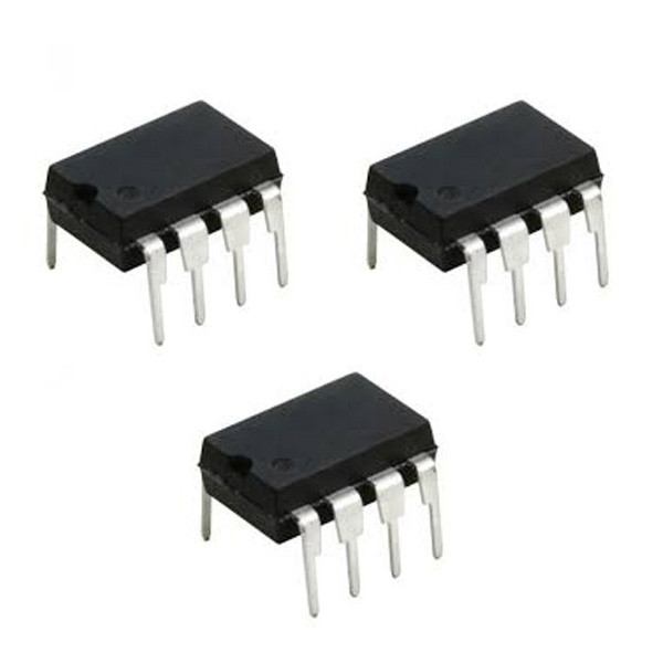آی سی مدل UTC LM386L بسته 3 عددی