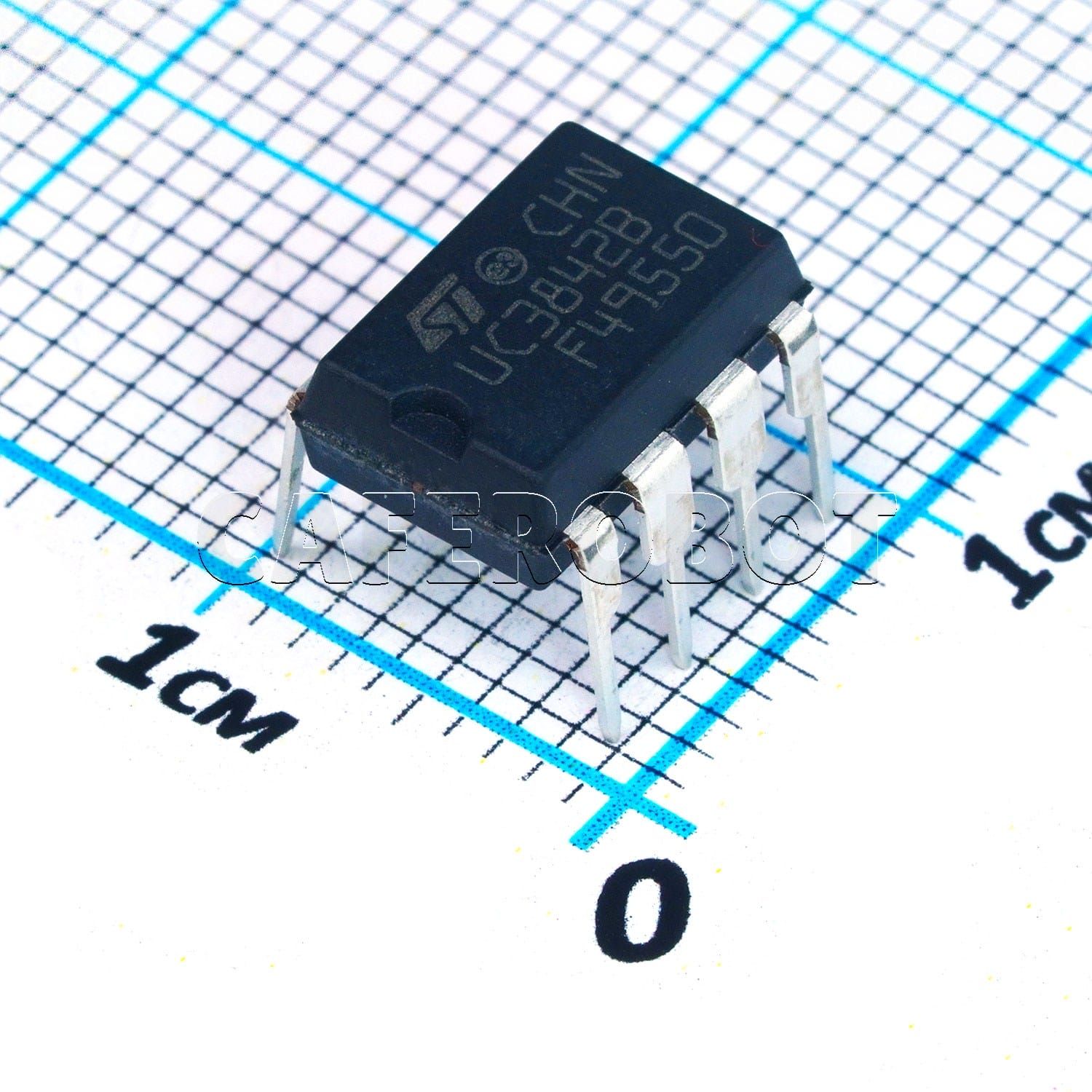 آی سی UC3842 پکیج DIP-8