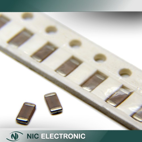 خازن 18pF پکیج SMD 1206