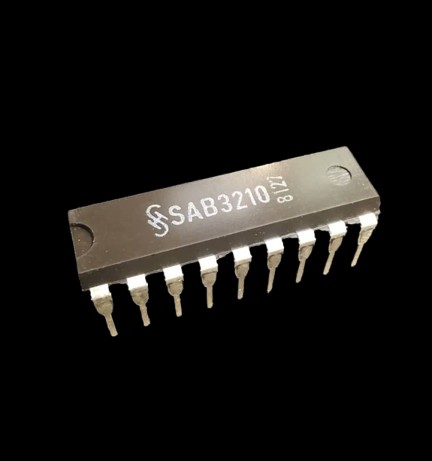 آی سی SAB3210 DIP-18PIN SIEMENS