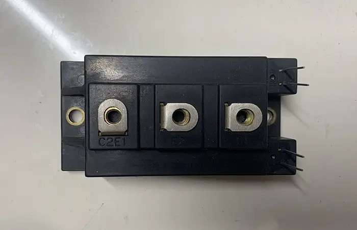IGBT - نو -2MBI150ND-060
