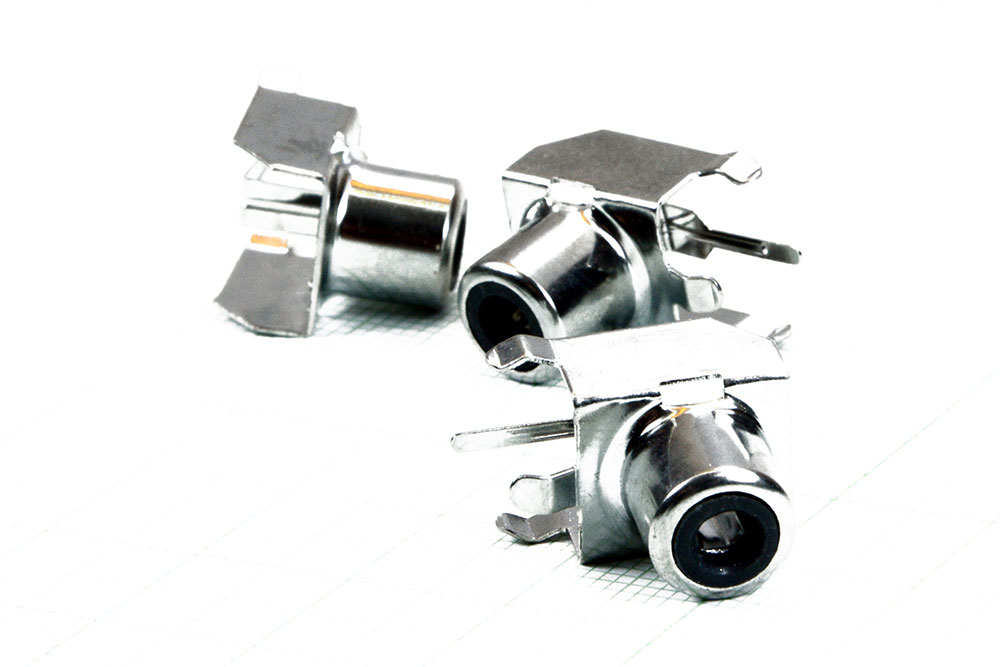 کانکتور CONNECTOR JACK FEMALE YLR 1002 200 BLACK / TAIWAN