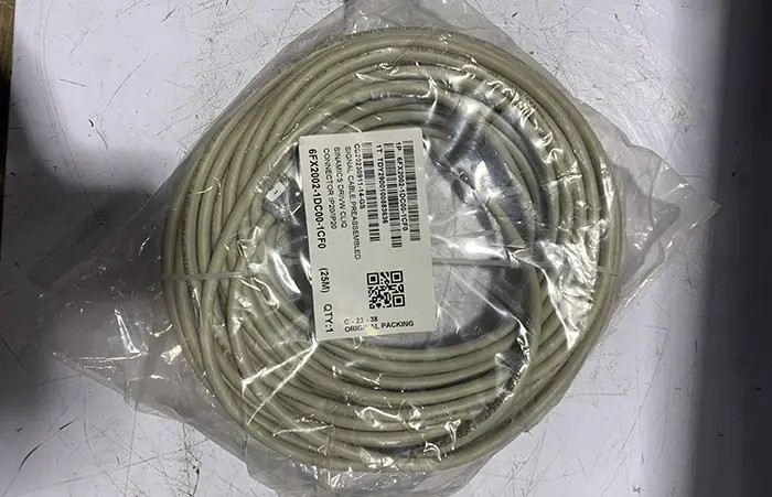 6FX2002-1DC00-1CF0 - SIGNAL CABLE
