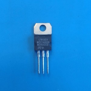 آی سی رگولاتور L7812CV