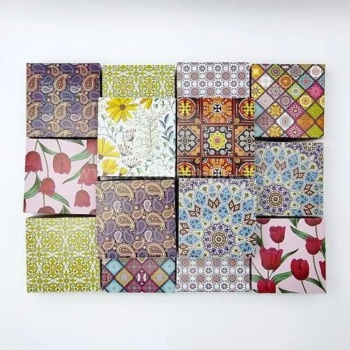 جعبه مربع 7.5 - 7.5 مقوایی رنگی