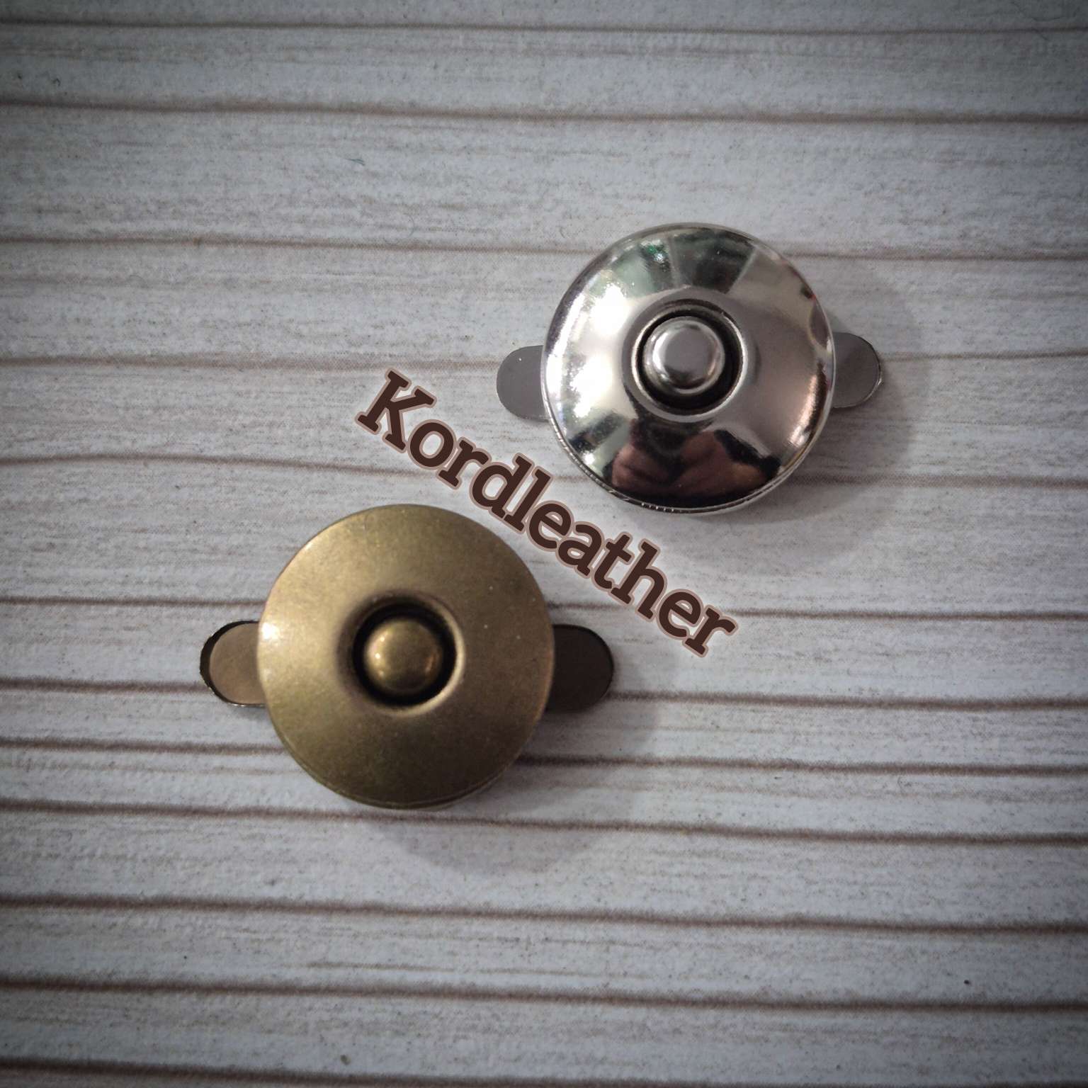 آهنربایی(مگنت)نکی