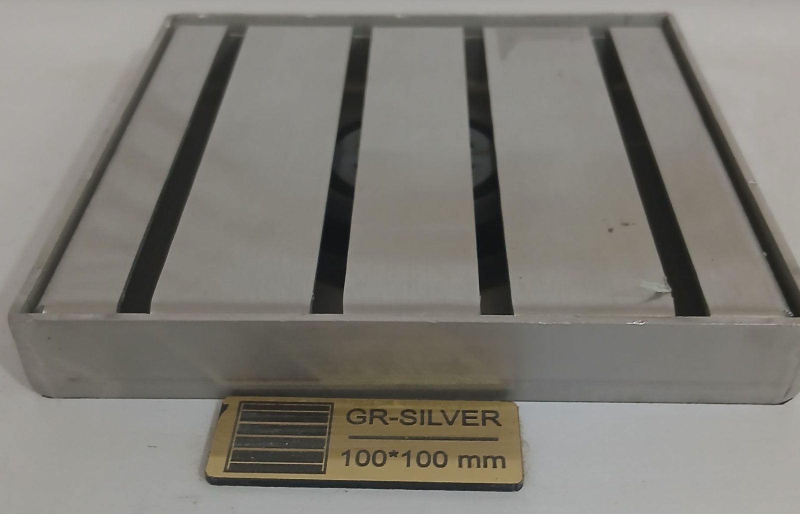 کفشور GR - SILVER - 10/10