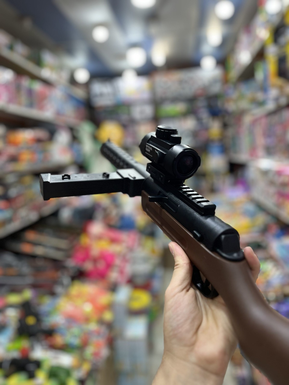 تفنگ شارژی رگباری mp18