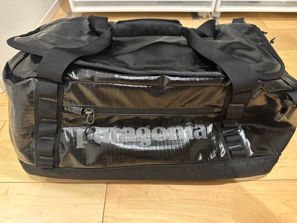 patagonia - Black Hole Duffel 40L 黒いこと