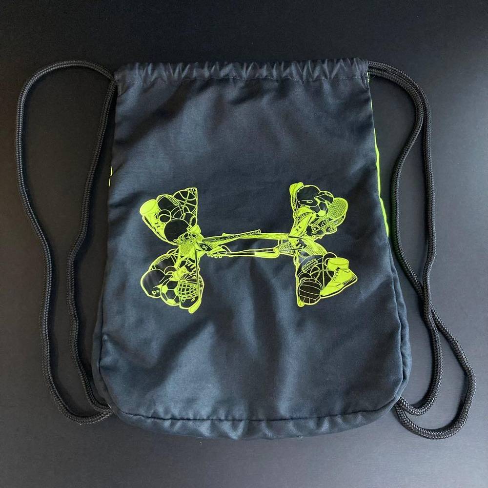 UNDER ARMOUR - アンダーアーマー★背嚢★