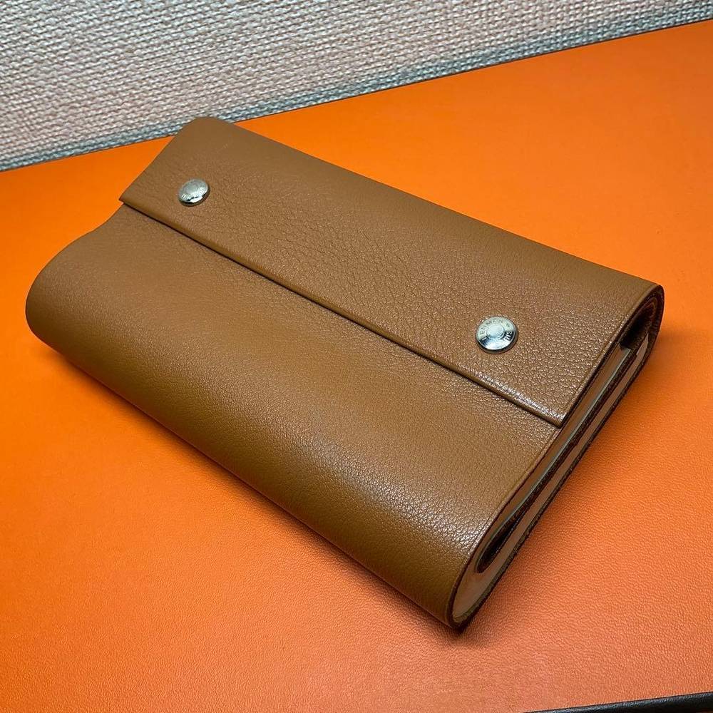 HERMES - 【VINTAGE】Hermès Kaierure Roll Notebook