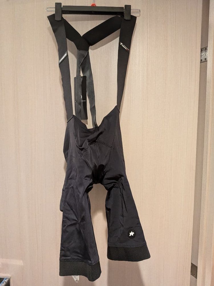 新品未当てはめる・ASSOS EQUIPE R BIB SHORTS S9 L大いさ