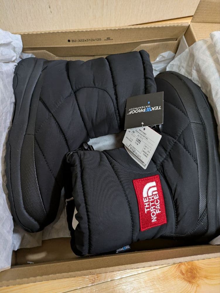 THE NORTH FACE - 北の方人間の顔 Nuptse Bootie WP V MIL