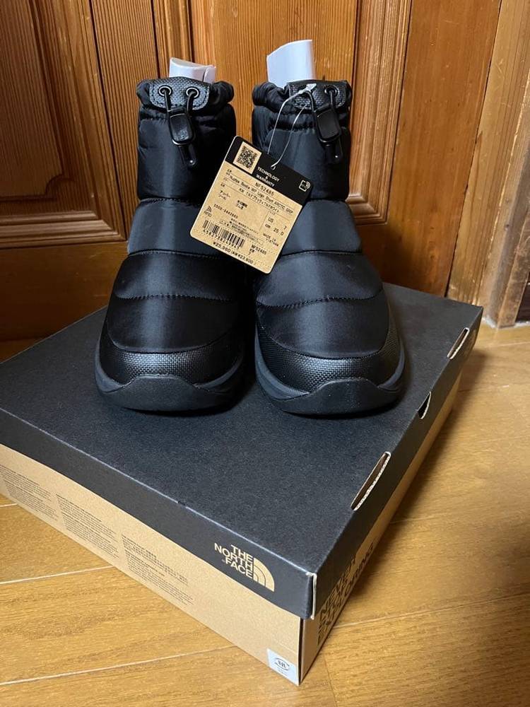 THE NORTH FACE - Nuptse Bootie WP 7