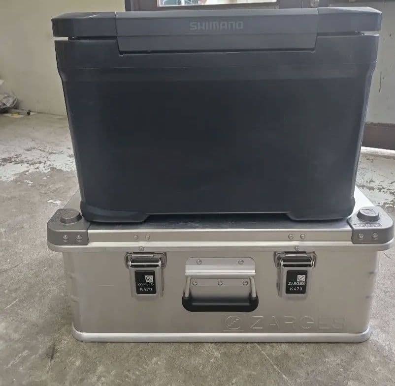 SHIMANO ICEBOX EL 22L 空調設備ボックス席